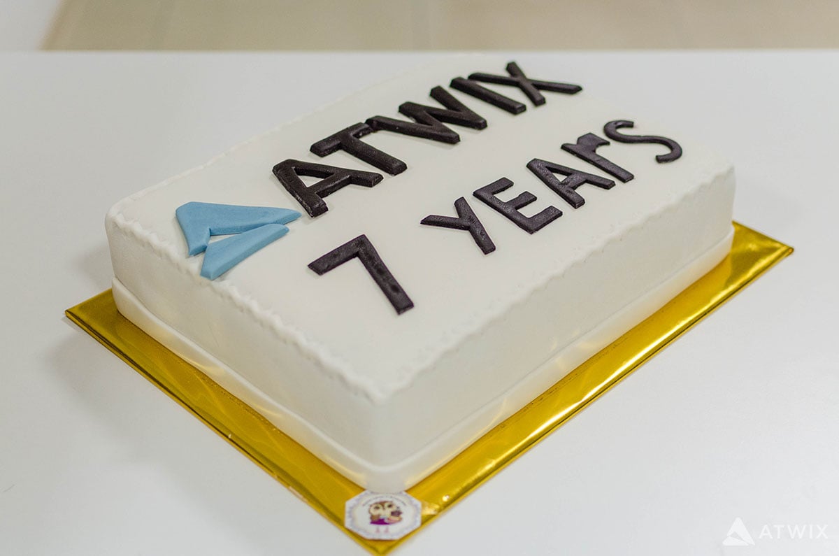 Atwix cake 7 years
